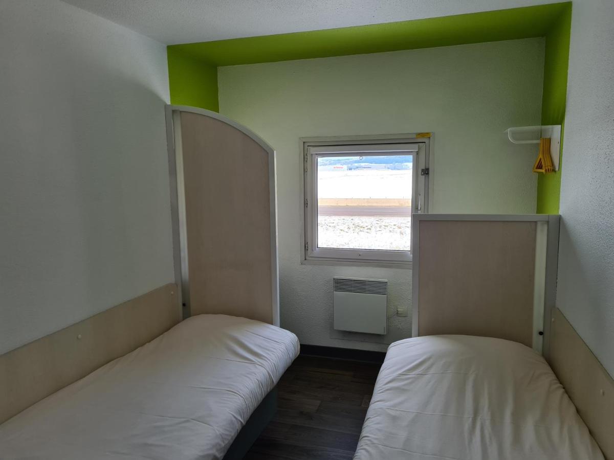 Hotelf1 Pontarlier Exterior foto